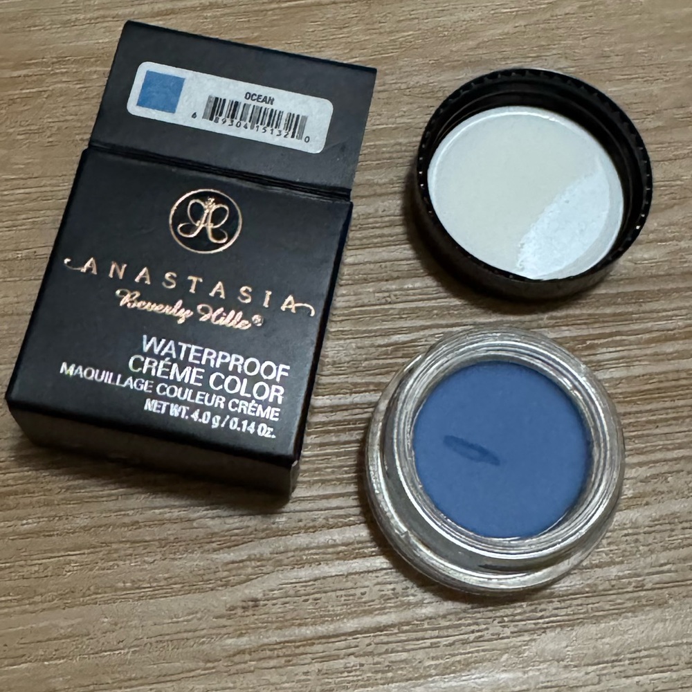 Anastasia Beverly Hills Waterproof Crème Color - Ocean Blue